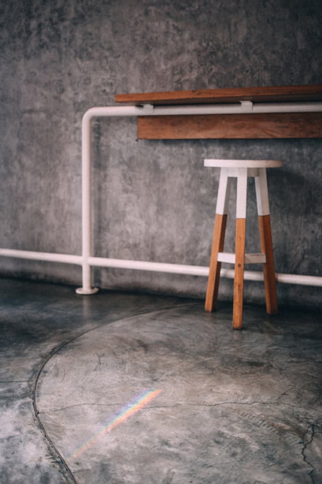 Padstow Track-Arm Bar Stool — photo 3